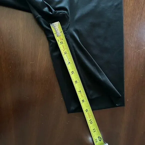 Spanx by Sara Blakely High Waisted Mid Thigh Short Black Women’s Medium - Picture 4 of 5